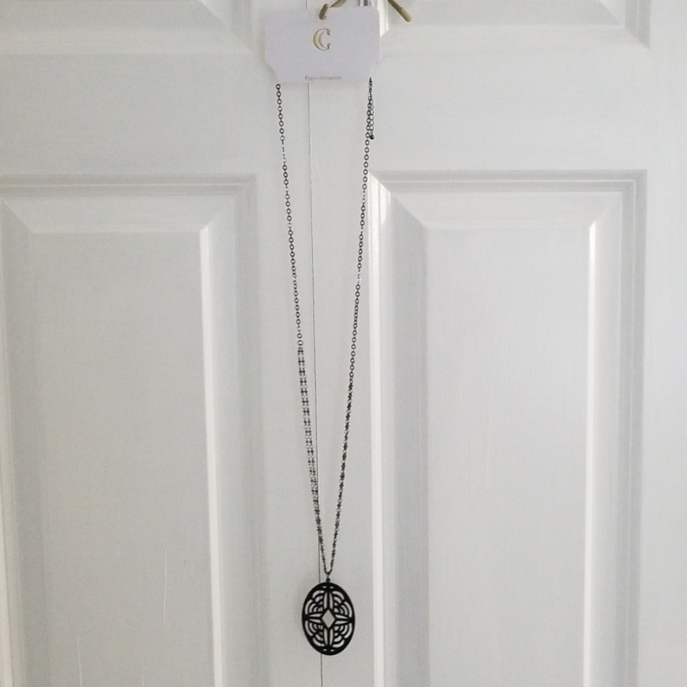 Long necklace